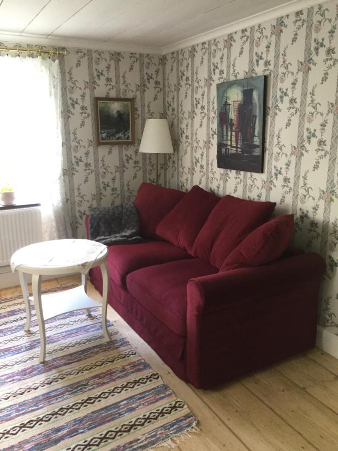 Stenbrottets Lillstuga Falkoping Bagian luar foto