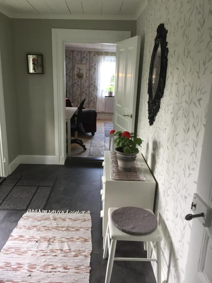Stenbrottets Lillstuga Falkoping Bagian luar foto