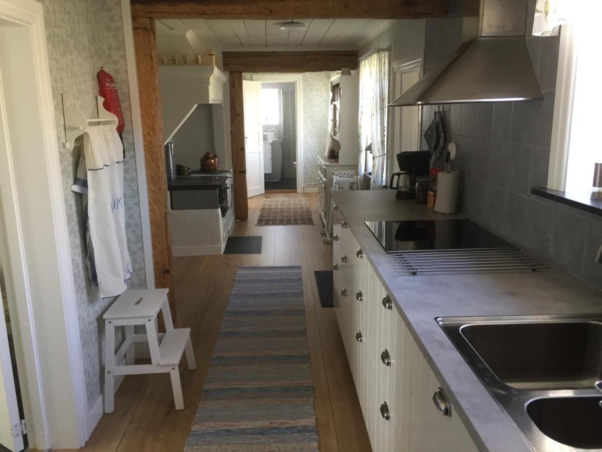 Stenbrottets Lillstuga Falkoping Bagian luar foto