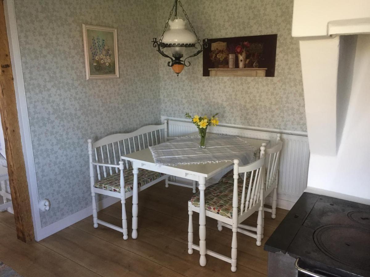 Stenbrottets Lillstuga Falkoping Bagian luar foto