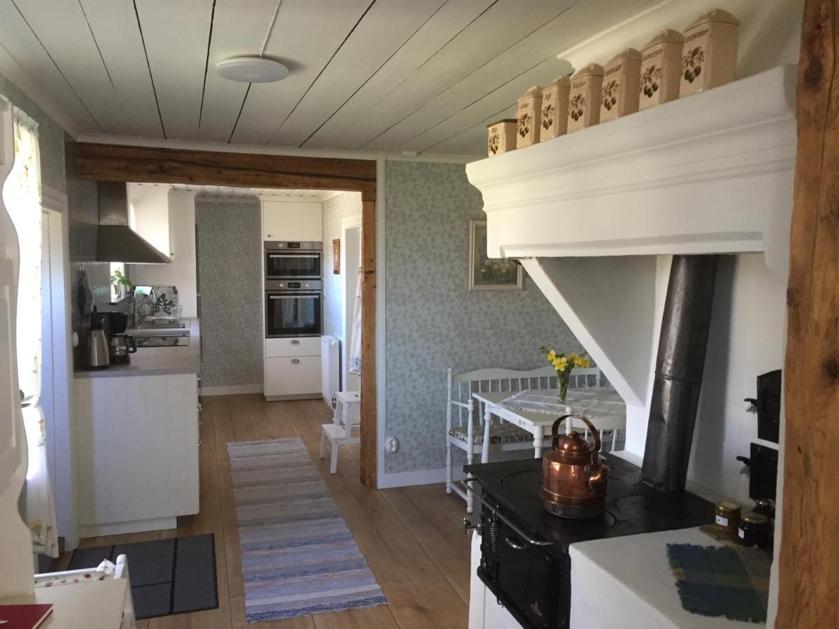 Stenbrottets Lillstuga Falkoping Bagian luar foto