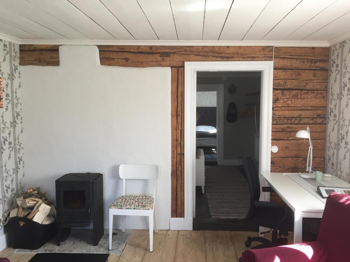 Stenbrottets Lillstuga Falkoping Bagian luar foto